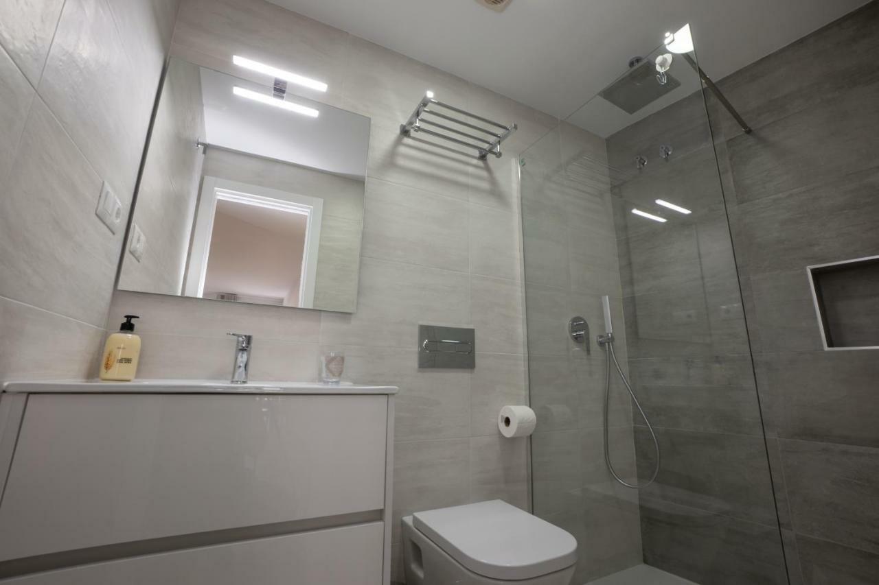 Apartamentos Mombasa 2 Planta Nerja Esterno foto